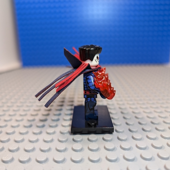 Mr. Sinister X-Men Minifigure Villain Building Block Toy Action Figure - Picture 2 of 4